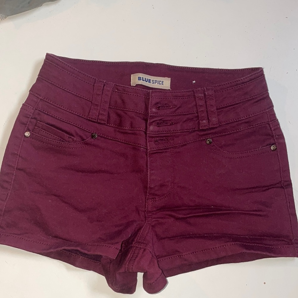 Burgundy, blue spice, size 1/2 short.